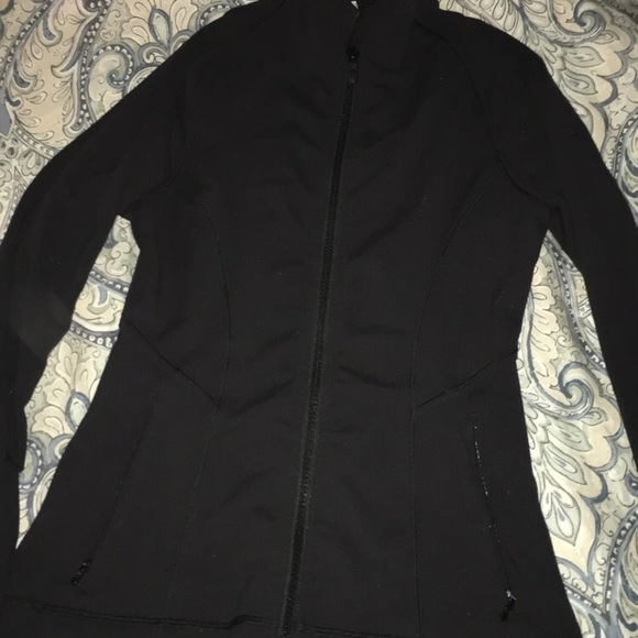 Lululemon Jacket - Picture 5 of 8